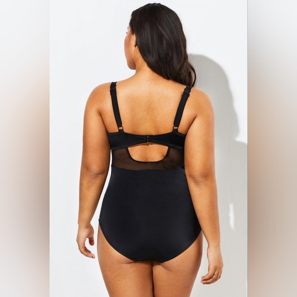 Meet Curve Black Cross Front Mesh One-piece Swimsuit, Size XL, NWT - Picture 2 of 8